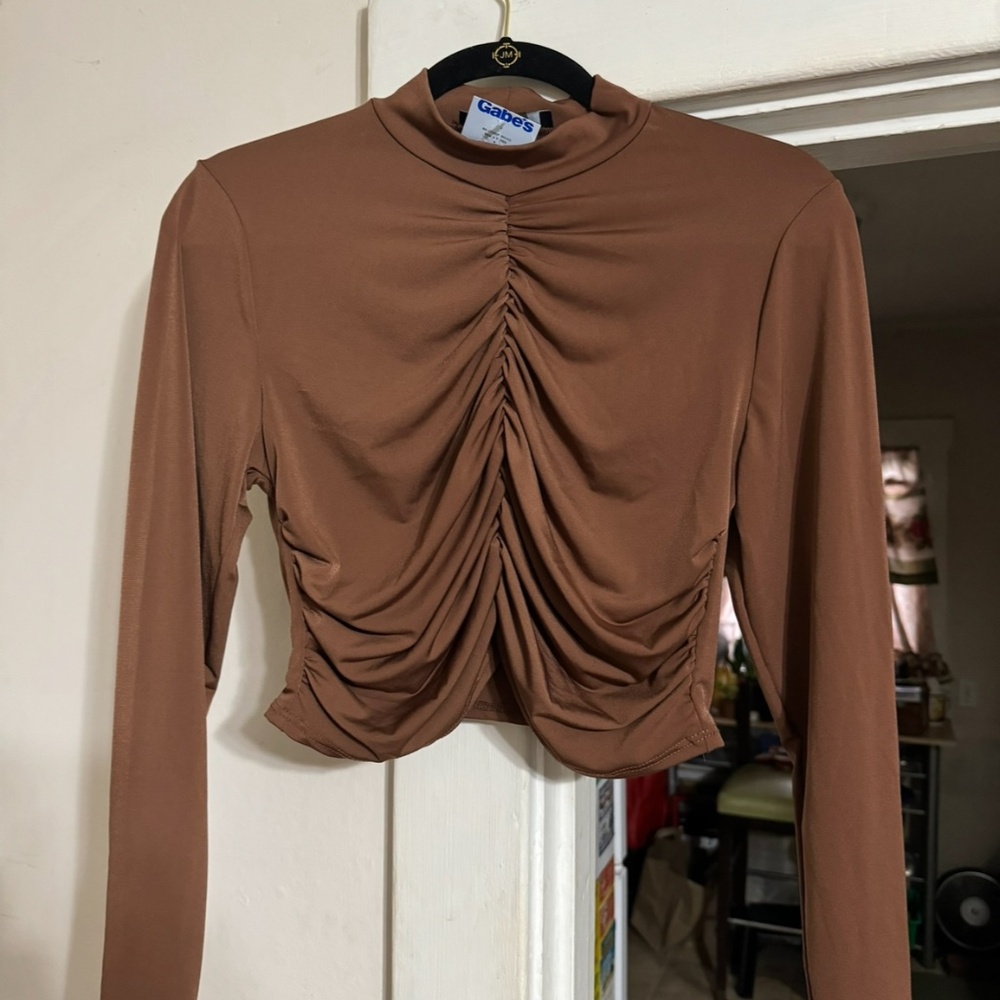 Fashion to Figure brown crop NWOT